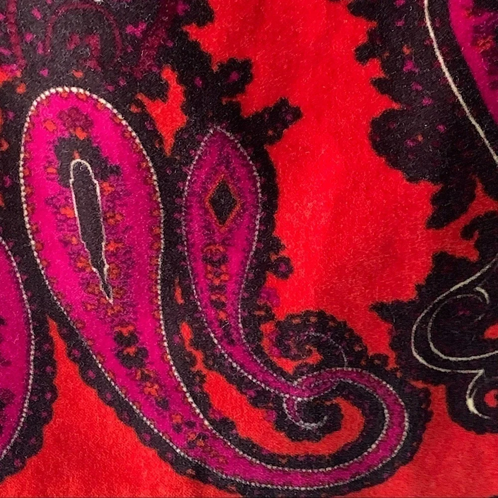 TALBOTS Petites Red Velvet Paisley Print Pencil Skirt Size 2P